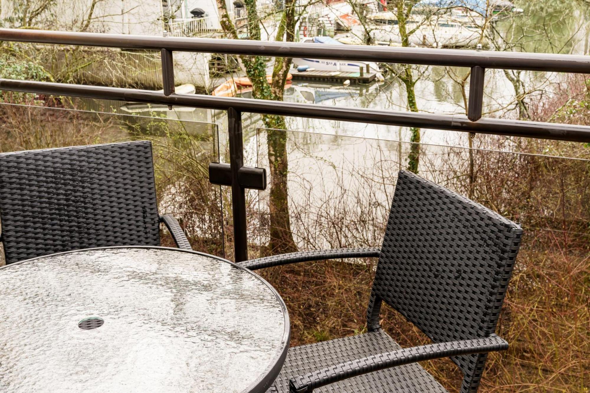 2 Bedroom Lake District Cottage At Windermere Marina Village Bowness-on-Windermere Exterior foto